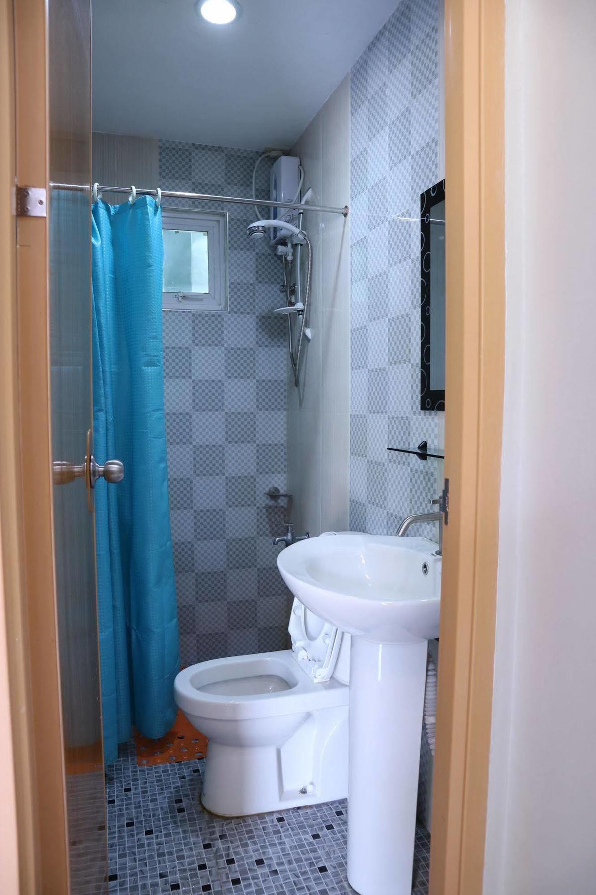 Ea Apartelle - Metro Vigan Buitenkant foto